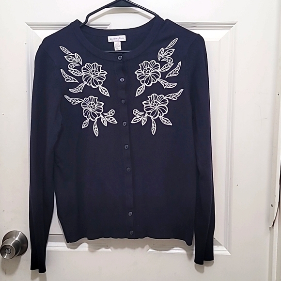 CHARTER CLUB WOMEN'S  CARDIGAN SWEATER WITH WHITE EMBROIDERED FLOWERS. DARK BLUE - Picture 1 of 7